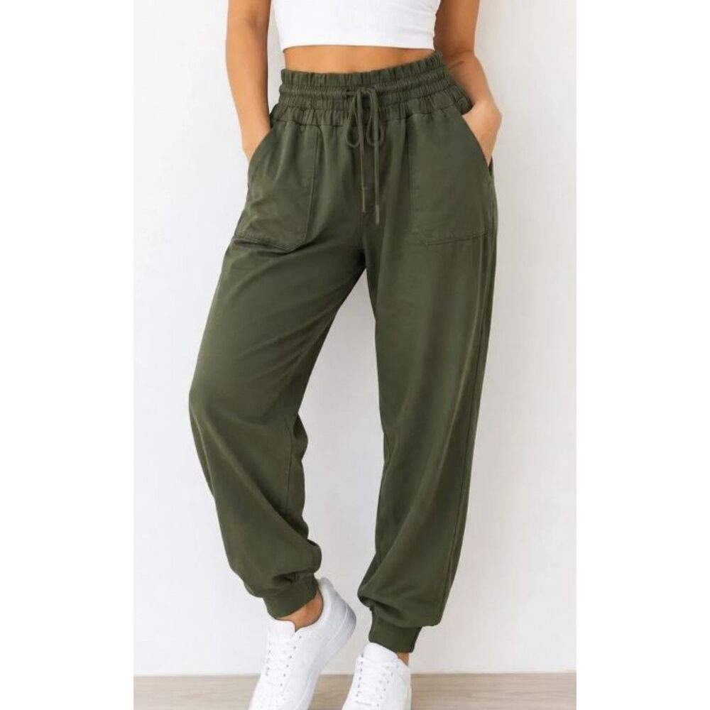 Mondetta Women’s Performance + Luxury Dark Olive Green Jogger Pants Size Large
